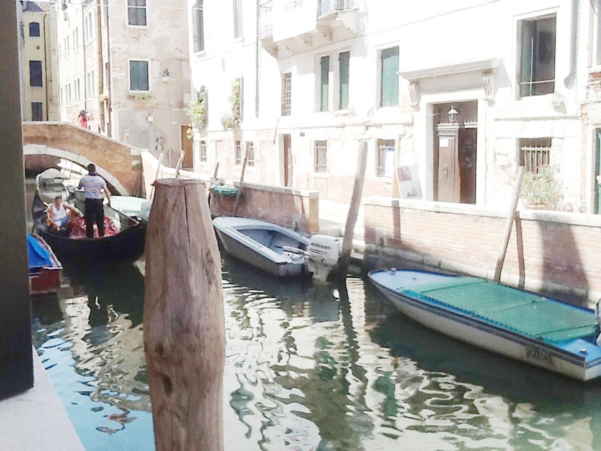 La Coccola Lägenhet Venedig Exteriör bild